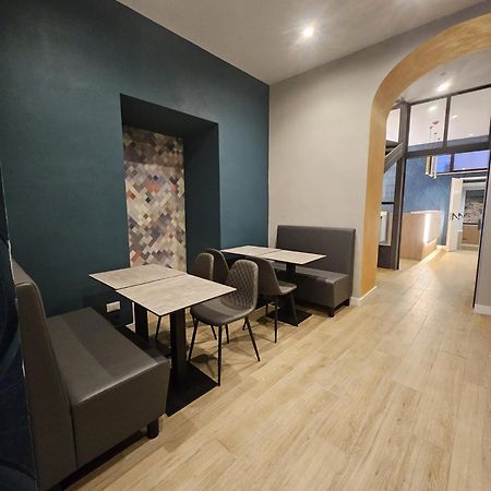 罗马市中心马赛克酒店 外观 照片